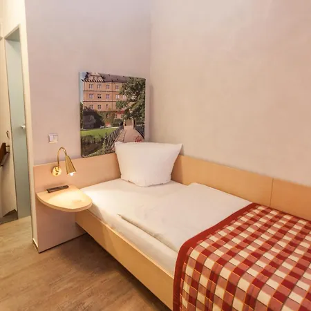 Centro Goya City, Trademark Collection By Wyndham Otel 3*