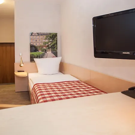 Centro Goya City, Trademark Collection By Wyndham Hotell 3*