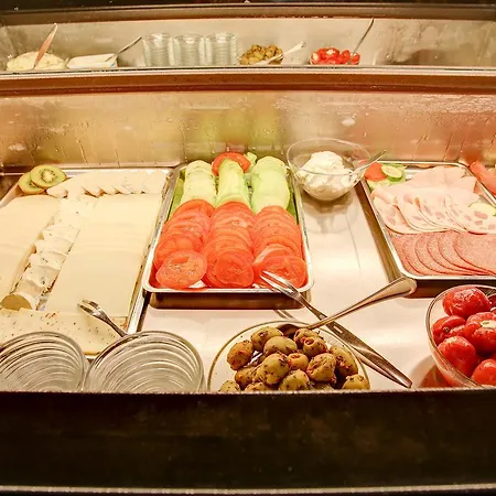 Centro Goya City, Trademark Collection By Wyndham Wolfsburg