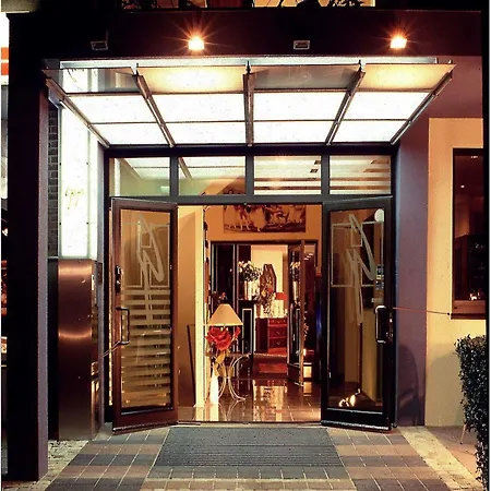 Centro Goya City, Trademark Collection By Wyndham 3*