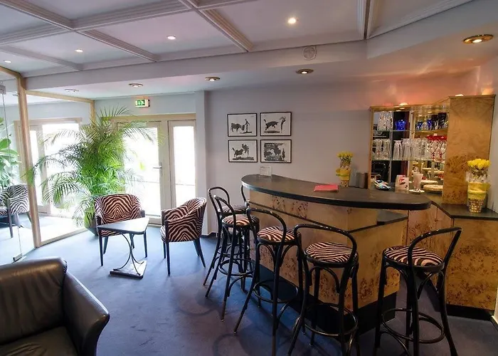 Centro Goya City, Trademark Collection By Wyndham Hotel 3*