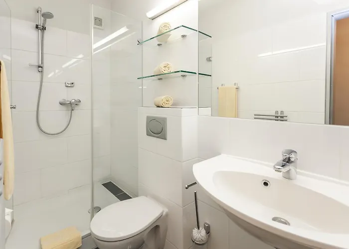 Centro Goya City, Trademark Collection By Wyndham Hotel